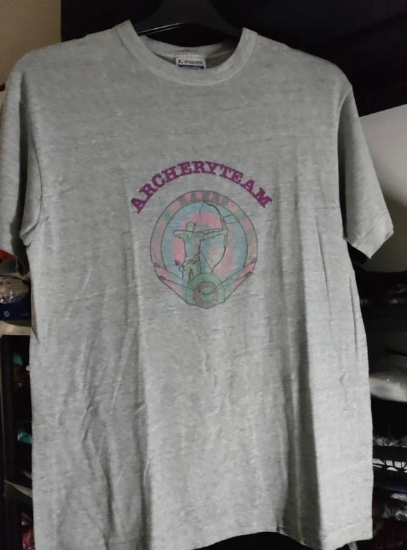 Le T-shirt d'Équipe de Tir à l'Arc ( estimé 1983)