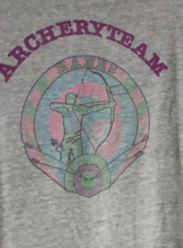 Le T-shirt d'Équipe de Tir à l'Arc ( estimé 1983)